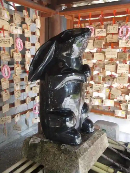 岡崎神社の手水舎