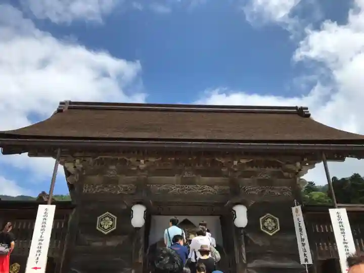 出雲大社の本殿・本堂