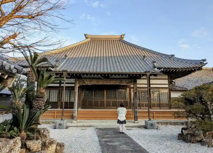 浄光寺の本殿・本堂