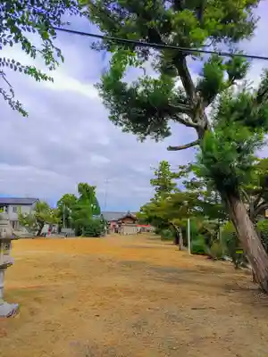 六所社（馬見塚）のその他建物