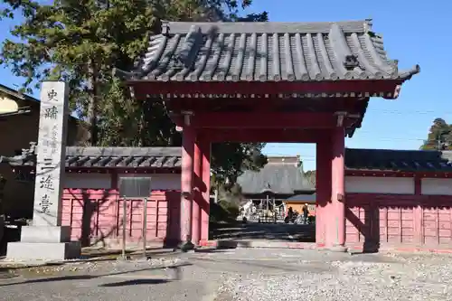 長福寿寺の山門