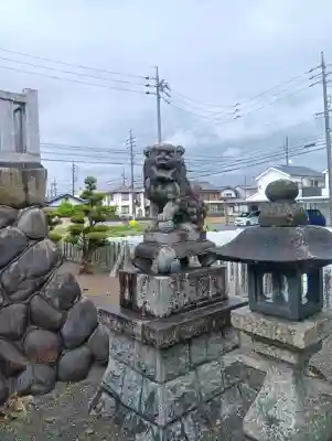 神明神社の{uncategorized: "未分類", other: "その他", undefined: "問題あり", building: "その他建物", grave: "お墓", sacred_gate: "鳥居", guardian: "狛犬", statue: "像", buddha: "仏像", history: "歴史", nature: "自然", garden: "庭園", animal: "動物", pagoda: "塔", temizu: "手水舎", mountain_gate: "山門・神門", sanctuary: "本殿・本堂", subordinate: "末社・摂社", art: "芸術", scenery: "景色", jizo: "地蔵", ema: "絵馬", goshuin: "御朱印", omikuji: "おみくじ", items: "授与品その他", amulet: "お守り", goshuincho: "御朱印帳", eats: "食事", festival: "お祭り", votive_dance: "神楽", shichigosan: "七五三参", wedding: "結婚式", experience: "体験その他", initially: "初詣", around: "周辺", anti_infection: "感染症対策"}