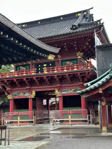 静岡浅間神社の山門・神門