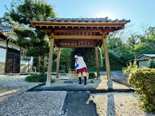 観音寺（蜂屋）の手水