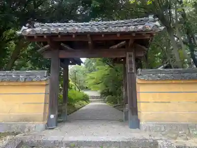 秋篠寺(奈良県)