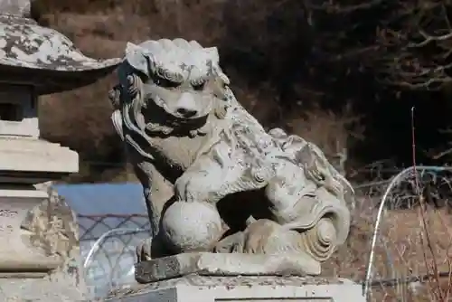 中津川神社の狛犬