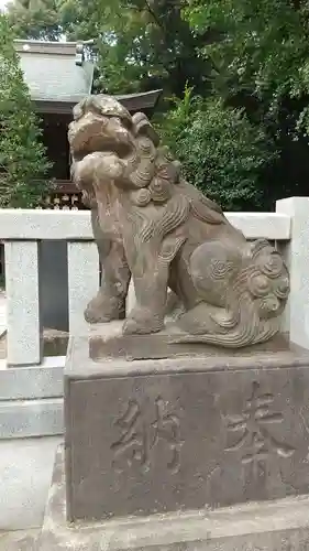 春日部八幡神社の狛犬