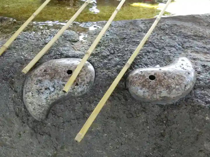 石見国一宮 物部神社の手水舎