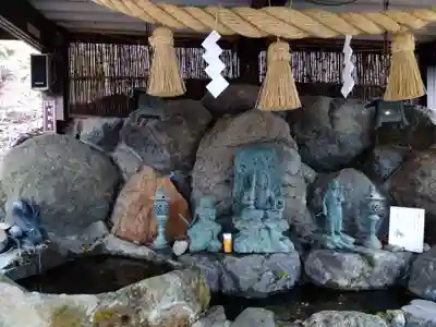 倶利迦羅不動寺山頂本堂(石川県)