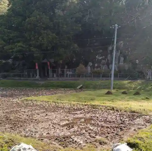 富沢磨崖仏郡(宮城県)