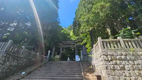 戸隠神社宝光社の建物その他