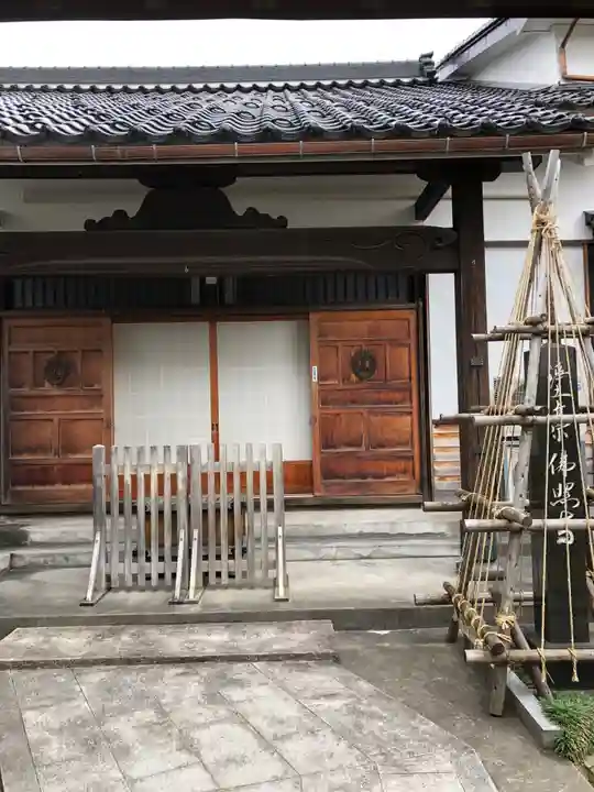仏照寺の本殿・本堂