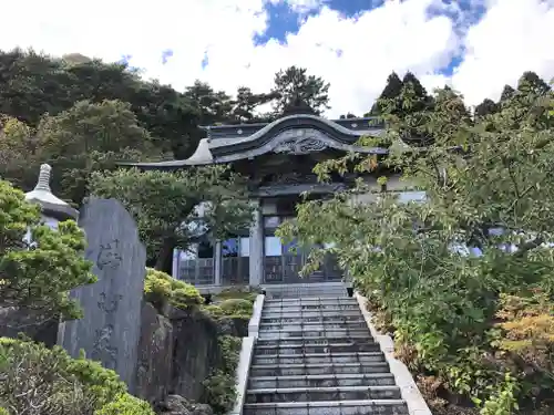 妙心寺の本殿