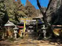 都々古別神社(馬場)の{uncategorized: "未分類", other: "その他", undefined: "問題あり", building: "その他建物", grave: "お墓", sacred_gate: "鳥居", guardian: "狛犬", statue: "像", buddha: "仏像", history: "歴史", nature: "自然", garden: "庭園", animal: "動物", pagoda: "塔", temizu: "手水舎", mountain_gate: "山門・神門", sanctuary: "本殿・本堂", subordinate: "末社・摂社", art: "芸術", scenery: "景色", jizo: "地蔵", ema: "絵馬", goshuin: "御朱印", omikuji: "おみくじ", items: "授与品その他", amulet: "お守り", goshuincho: "御朱印帳", eats: "食事", festival: "お祭り", votive_dance: "神楽", shichigosan: "七五三参", wedding: "結婚式", experience: "体験その他", initially: "初詣", around: "周辺", anti_infection: "感染症対策"}