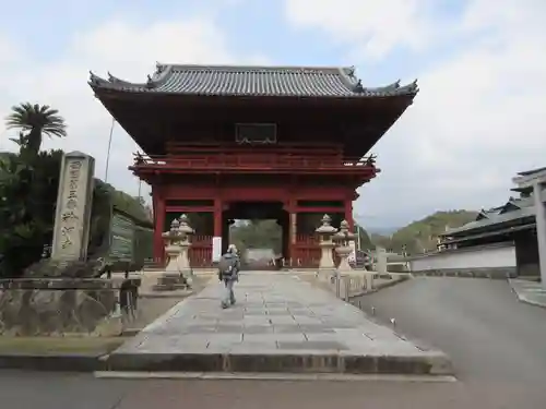 粉河寺の山門