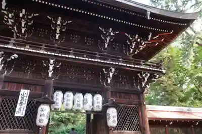 御霊神社(上御霊神社)の山門・神門