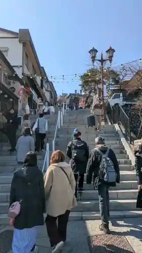 伊香保神社の{uncategorized: "未分類", other: "その他", undefined: "問題あり", building: "その他建物", grave: "お墓", sacred_gate: "鳥居", guardian: "狛犬", statue: "像", buddha: "仏像", history: "歴史", nature: "自然", garden: "庭園", animal: "動物", pagoda: "塔", temizu: "手水舎", mountain_gate: "山門・神門", sanctuary: "本殿・本堂", subordinate: "末社・摂社", art: "芸術", scenery: "景色", jizo: "地蔵", ema: "絵馬", goshuin: "御朱印", omikuji: "おみくじ", items: "授与品その他", amulet: "お守り", goshuincho: "御朱印帳", eats: "食事", festival: "お祭り", votive_dance: "神楽", shichigosan: "七五三参", wedding: "結婚式", experience: "体験その他", initially: "初詣", around: "周辺", anti_infection: "感染症対策"}