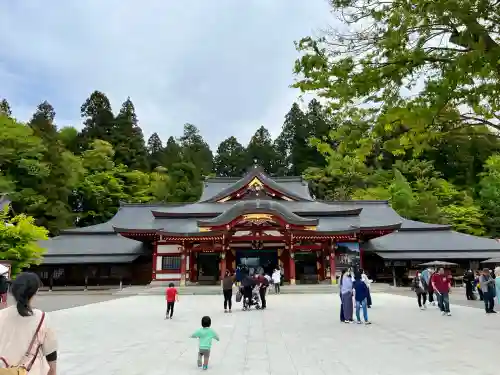 盛岡八幡宮の{uncategorized: "未分類", other: "その他", undefined: "問題あり", building: "その他建物", grave: "お墓", sacred_gate: "鳥居", guardian: "狛犬", statue: "像", buddha: "仏像", history: "歴史", nature: "自然", garden: "庭園", animal: "動物", pagoda: "塔", temizu: "手水舎", mountain_gate: "山門・神門", sanctuary: "本殿・本堂", subordinate: "末社・摂社", art: "芸術", scenery: "景色", jizo: "地蔵", ema: "絵馬", goshuin: "御朱印", omikuji: "おみくじ", items: "授与品その他", amulet: "お守り", goshuincho: "御朱印帳", eats: "食事", festival: "お祭り", votive_dance: "神楽", shichigosan: "七五三参", wedding: "結婚式", experience: "体験その他", initially: "初詣", around: "周辺", anti_infection: "感染症対策"}