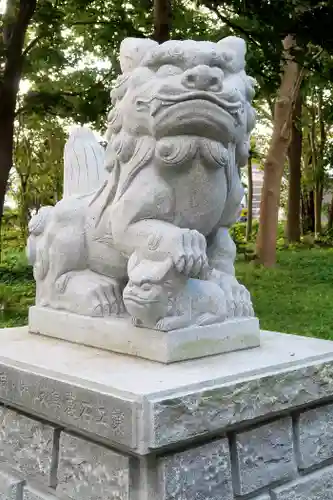 遠別神社の狛犬