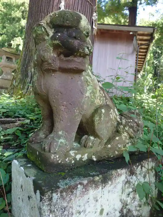 吾那神社のその他建物