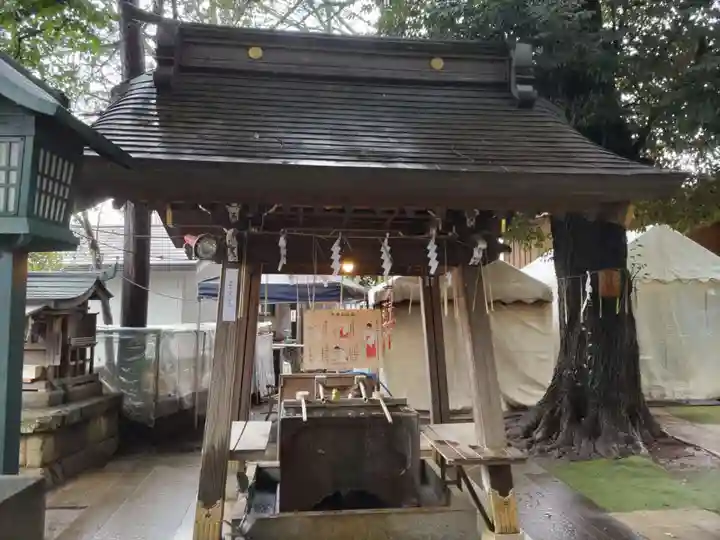 太子堂八幡神社の手水舎