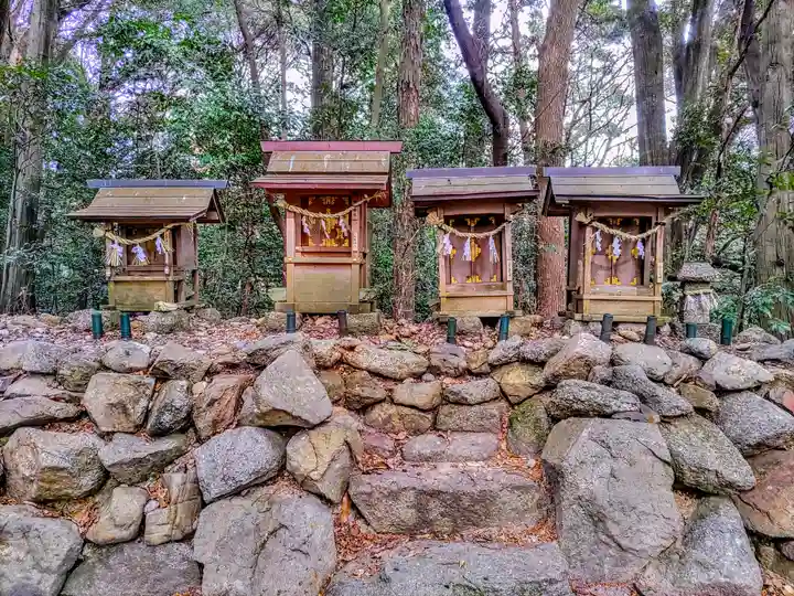 熊野神社(亀首町)の末社・摂社
