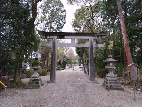 大和神社の鳥居