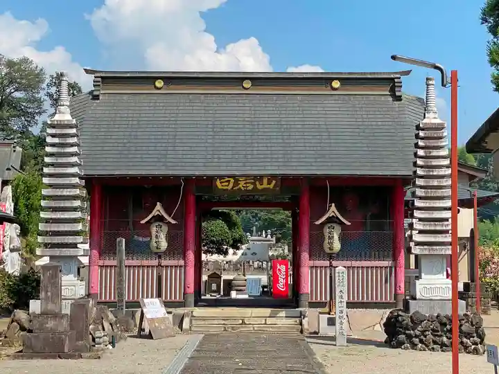 長谷寺(白岩観音)の山門・神門