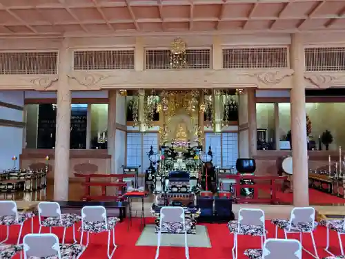 真隆寺の本殿・本堂