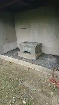 祓ケ崎稲荷神社の手水舎