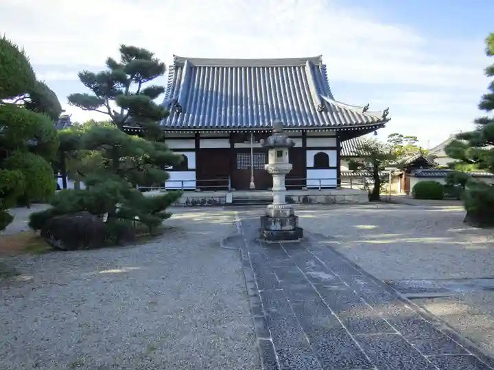 野中寺の本殿・本堂