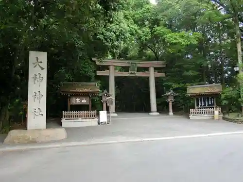 大神神社の鳥居