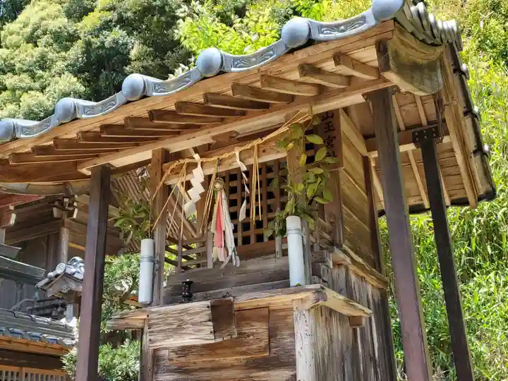 大崎神社の末社・摂社
