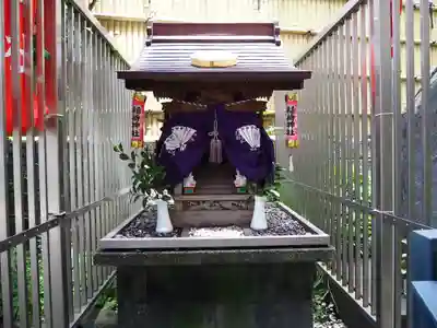 妻戀神社の末社・摂社