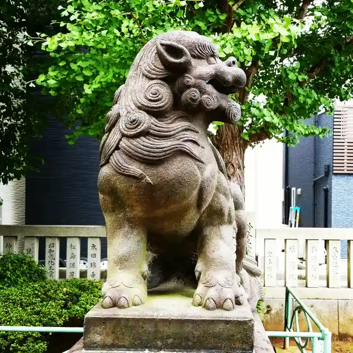 白髭神社の狛犬