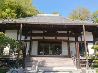 法興寺の本殿・本堂