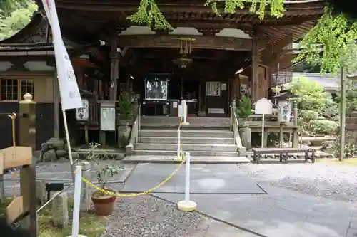 正法寺の本殿