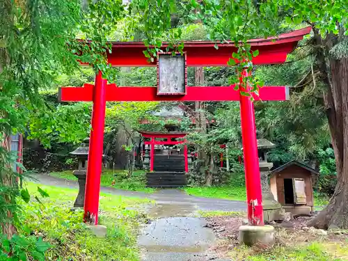 羽黒神社の鳥居