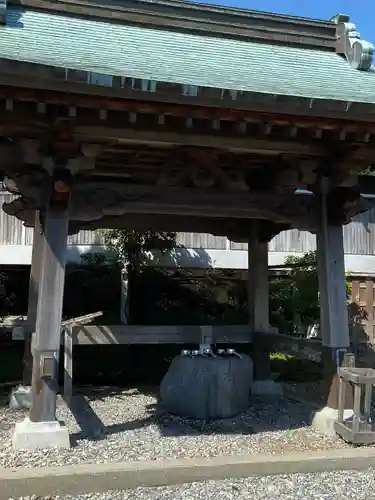 種間寺の手水舎