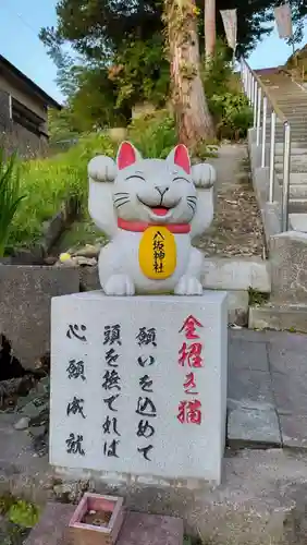 鹿角八坂神社の狛犬