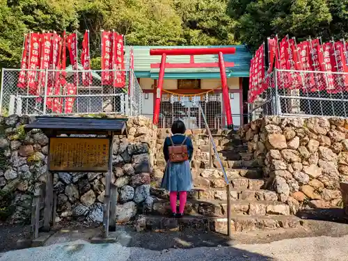 稲荷神社の鳥居