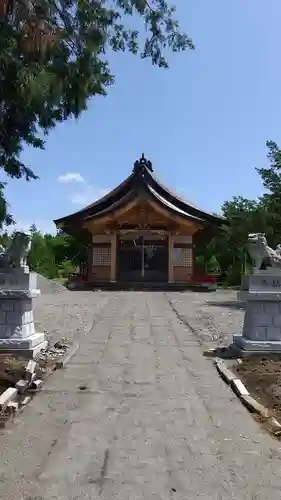 早来神社の本殿