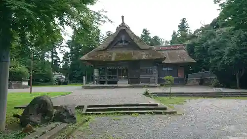 天津神社の本殿