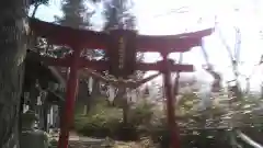 判官稲荷神社の鳥居