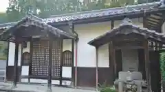 西寿寺の本殿