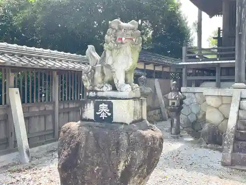 大井田御厨神明神社の狛犬