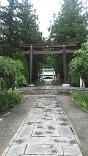 山梨縣護國神社の鳥居