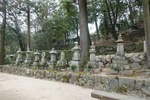 大窪寺の建物その他