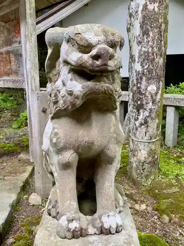 佐伎治神社の狛犬