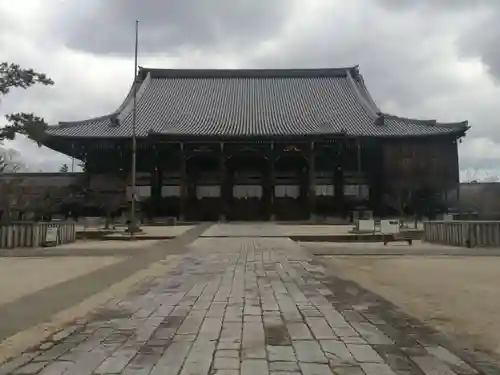 本山専修寺の本殿・本堂